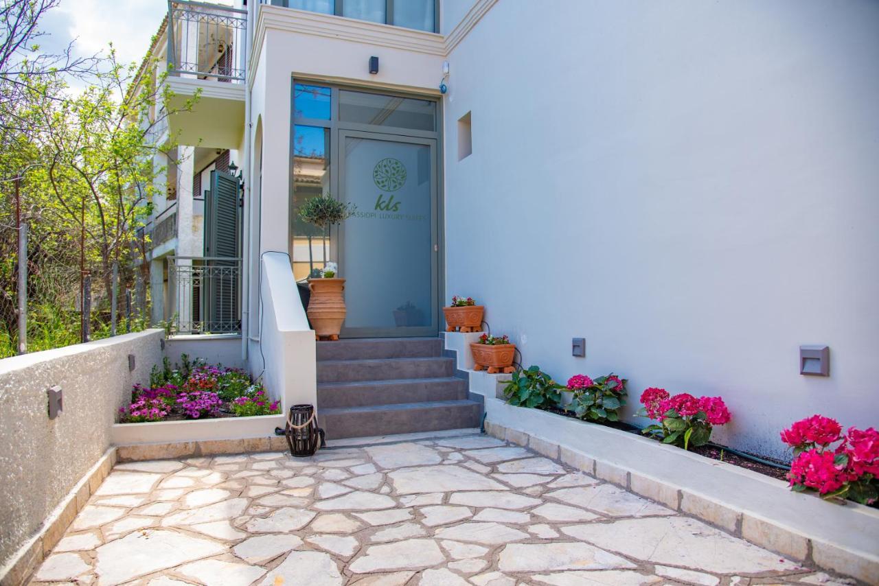 Kassiopi Luxury Suites Esterno foto